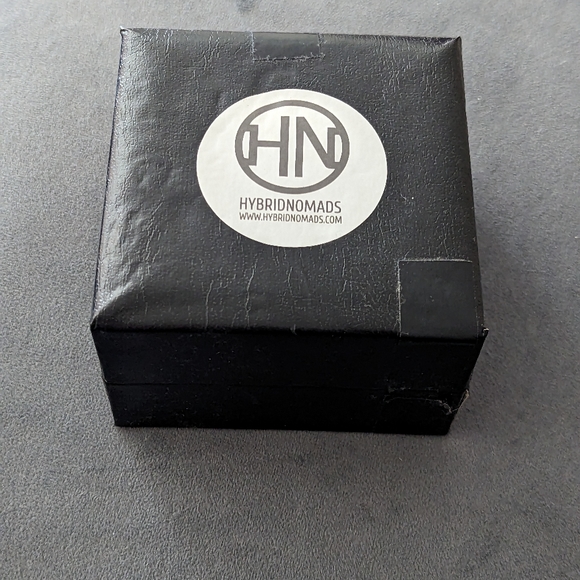 Hand Chain Bracelet - Picture 7 of 7